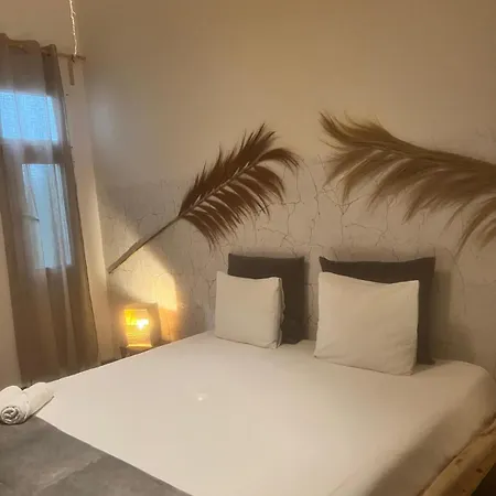 Cactus Host بيت شباب لاس بالماس دي غران كاناريا